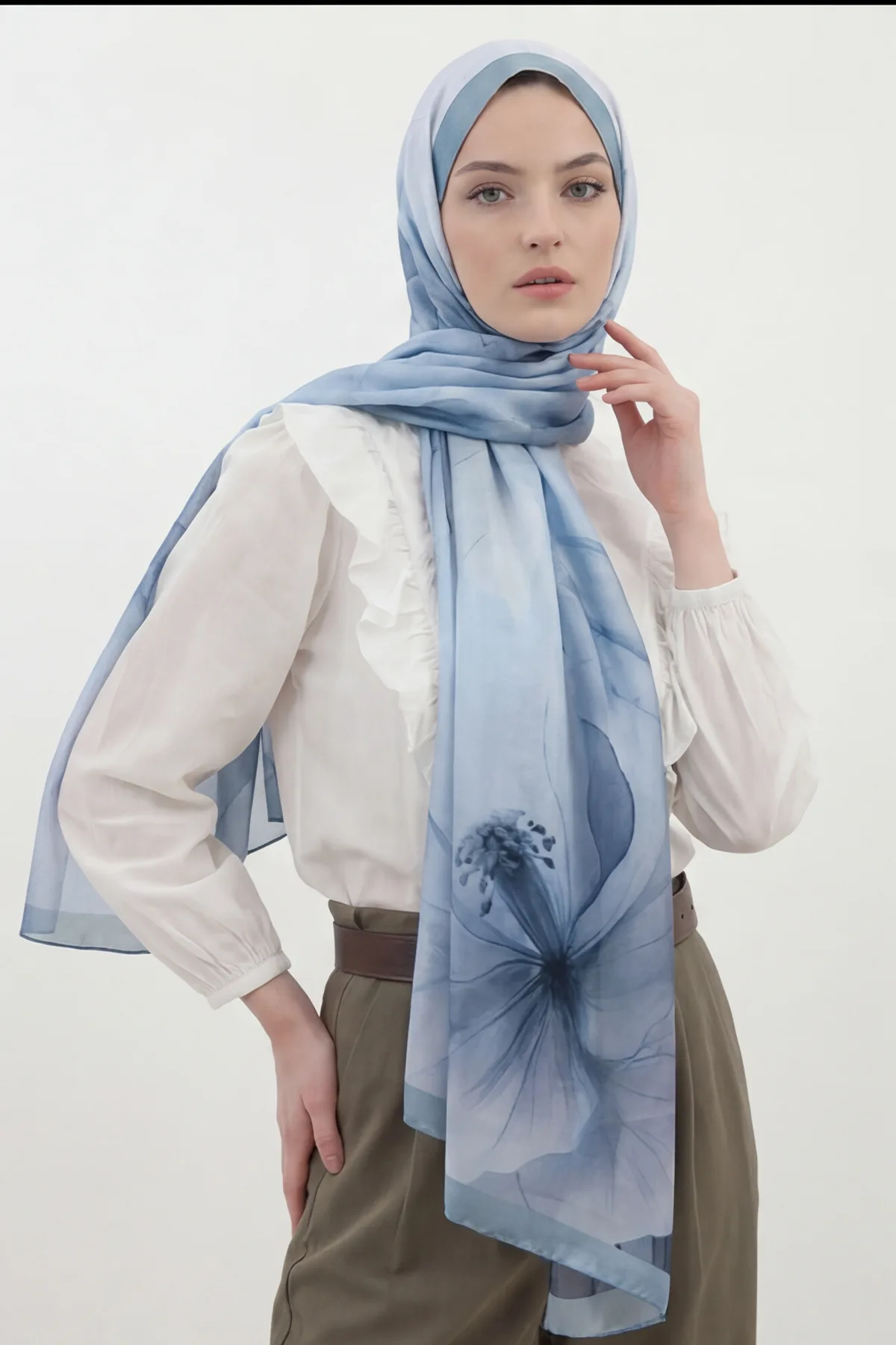 Floral Desenli Kadın Pamuklu Mavi Şal