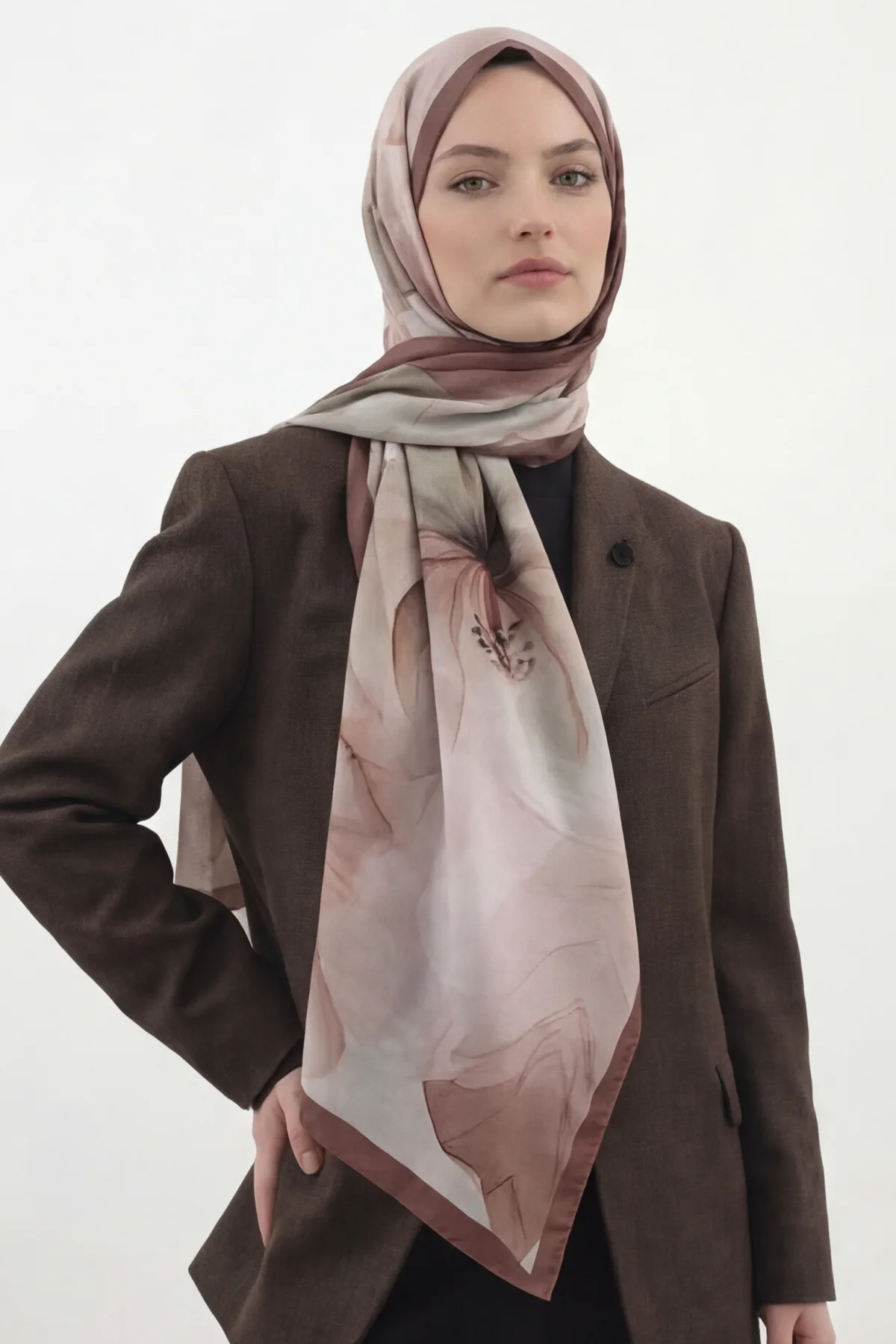 Floral Desenli Kadın Pamuklu Kahverengi Şal